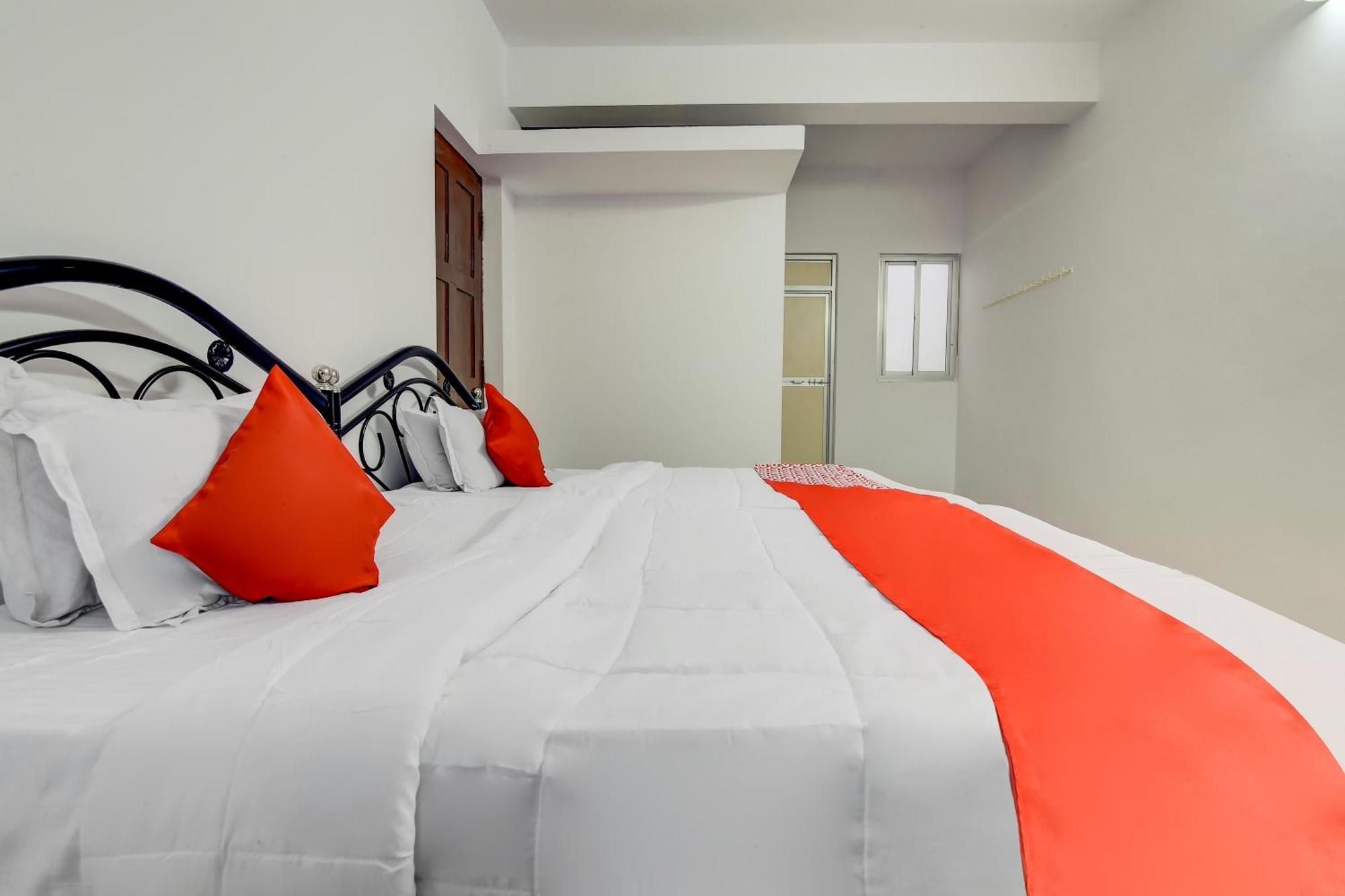 Hotel O Omkar Near Immaculate Conception Church